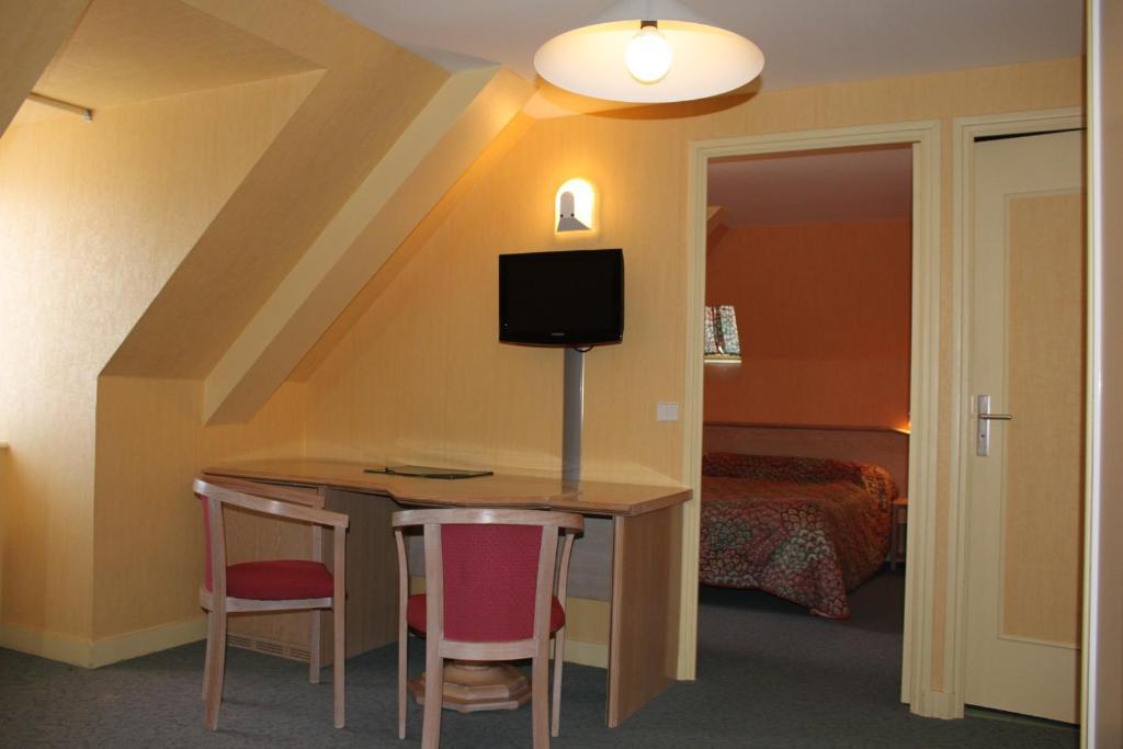 Hotel Des Bains Lancieux Pokoj fotografie